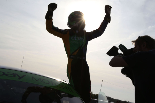 Colin Turkington (GBR) eBay Motors BMW 125i M Sport