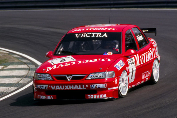 Brands Hatch Round of the 1997 British Touring Car Championship.