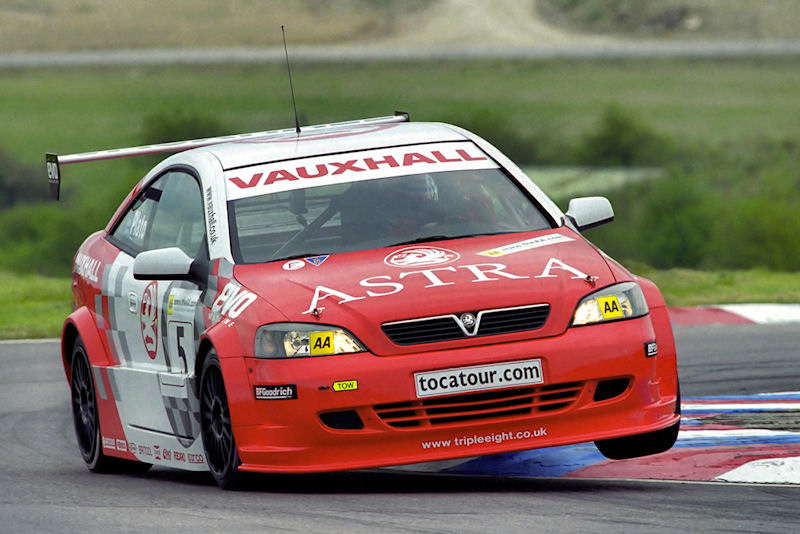 #5 Jason Plato (GBR). Vauxhall Motorsport. Vauxhall Astra Coupé.