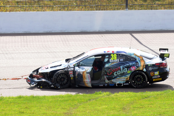 Round 8 of the 2014 British Touring Car Championship.