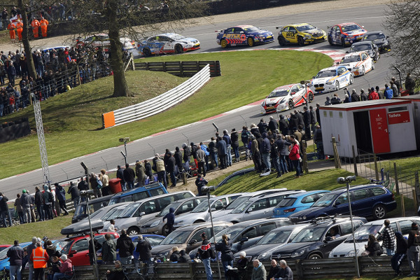 Round 1 of the 2015 British Touring Car Championship.