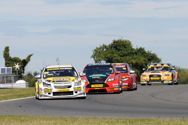 Round 6 of the 2015 British Touring Car Championship. #66 Josh Cook (GBR). Power Maxed Racing. Chevrolet Cruze.