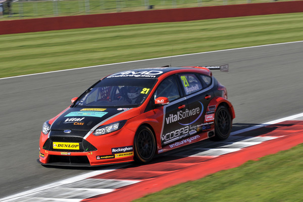 Round 9 of the 2015 British Touring Car Championship. #21 Mike Bushell (GBR). AmD Tuning.com. Ford Focus.