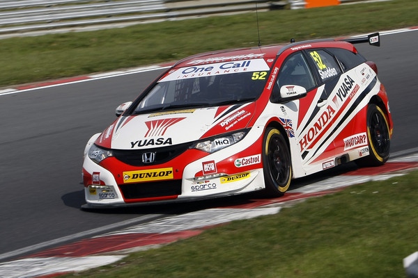 Round 1 of the 2014 British ouring Car Championship.