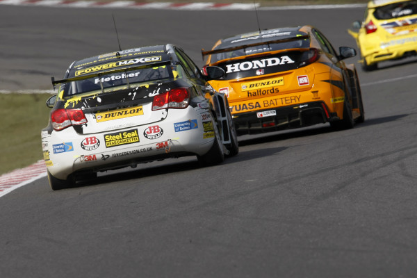 Round 1 of the 2016 British Touring Car Championship.