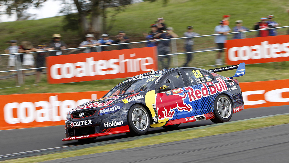 2016 Supercheap Auto Bathurst 1000. Round 2 of the Pirtek Enduro Cup. #88. Jamie Whincup (AUS) Paul Dumbrell (AUS). Red Bull Racing Australia. Holden Commodore VF.