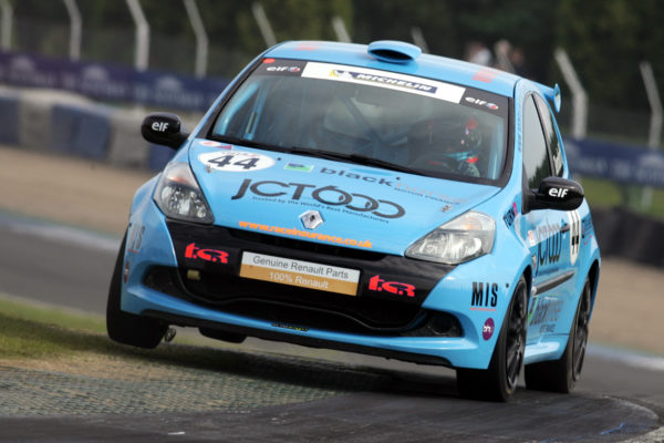 Sam Tordoff (GBR) Total Control Racing Renault Clio Cup