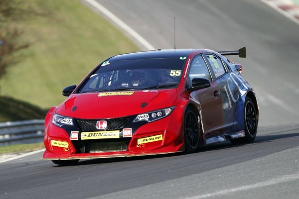 Testing forthe 2017 British Touring Car Championship.