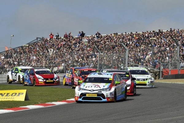 Round 1 of the 2017 British Touring