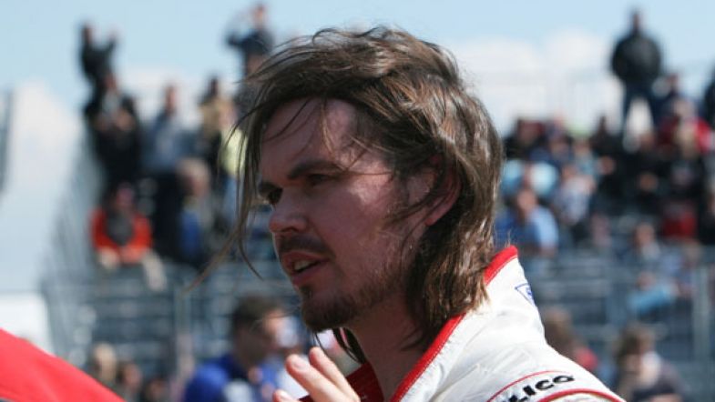 Interview: James Thompson – A busy man – TouringCarTimes