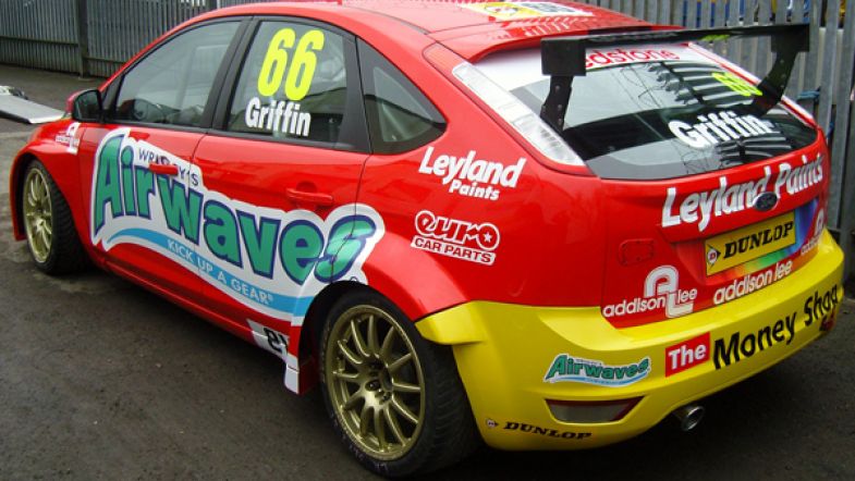 First pics: Redstone new partner to Airwaves Racing – TouringCarTimes