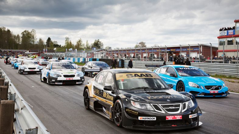 What Is Ta Racing Video from the first TTA – Racing Elite League race – TouringCarTimes