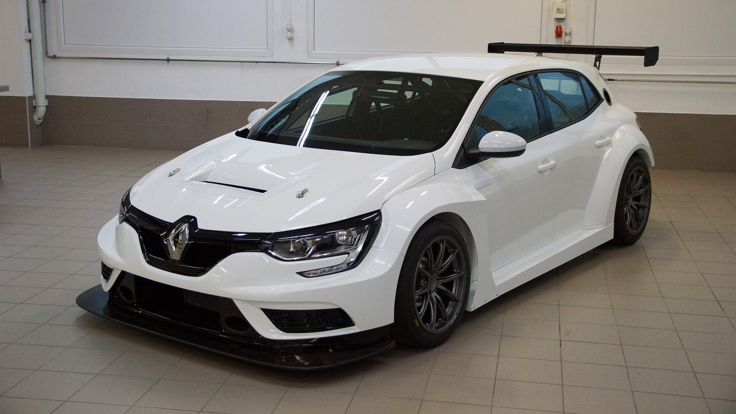 TCR- Kia Ceed  - Página 3 Tcr_renault_megane