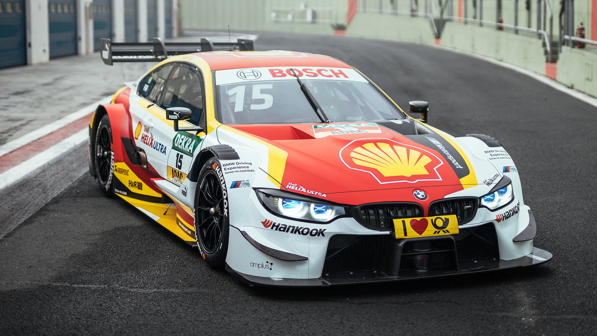 BMW m4 DTM Shell