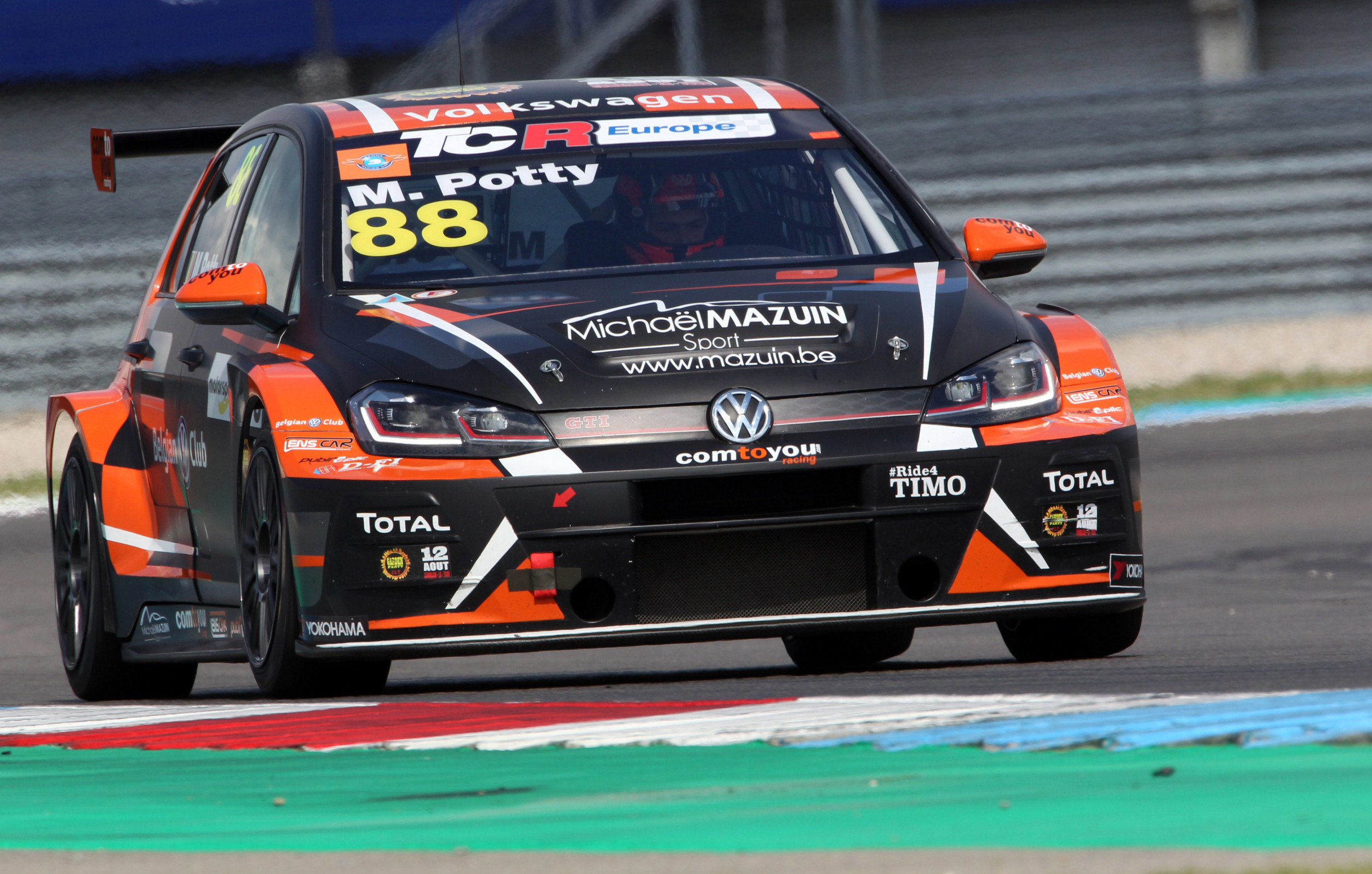 Tcr. TCR Europe 2022. Lituta TCR Seat.