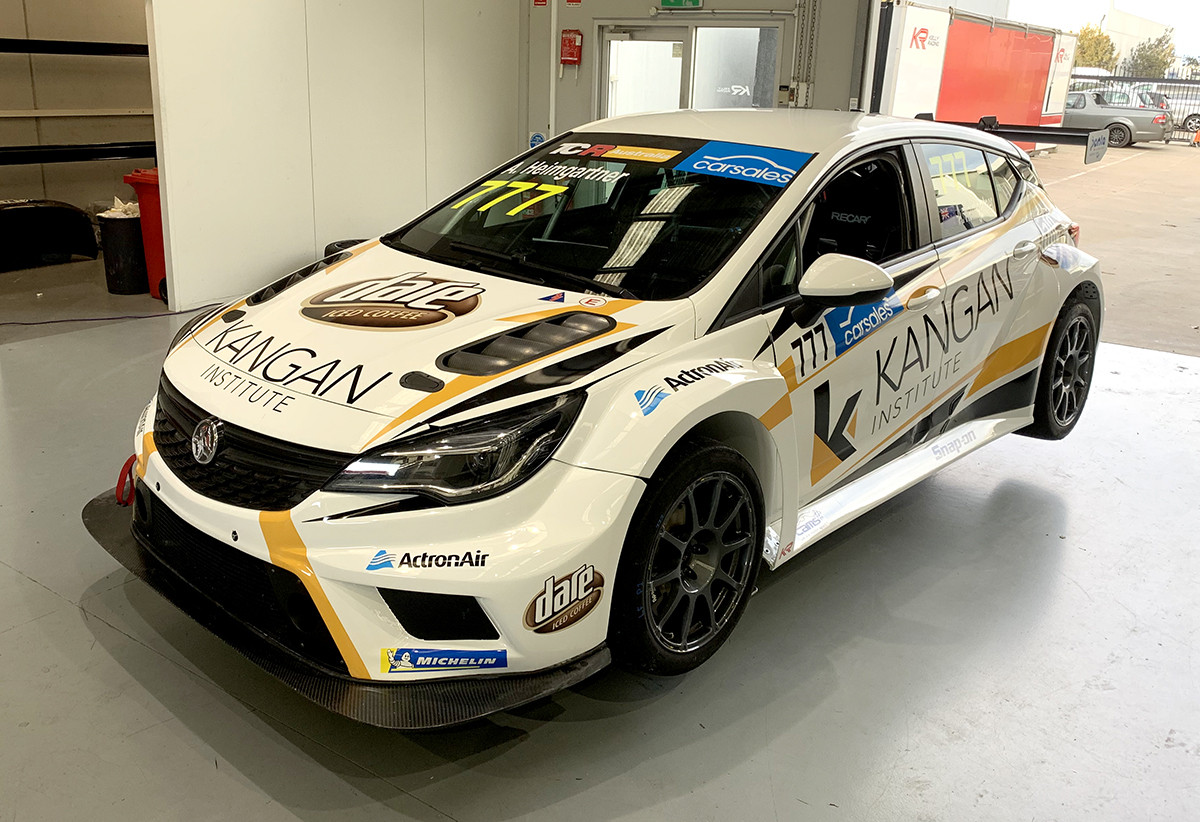 Kelly Racing show new livery for Andre Heimgartner – TouringCarTimes