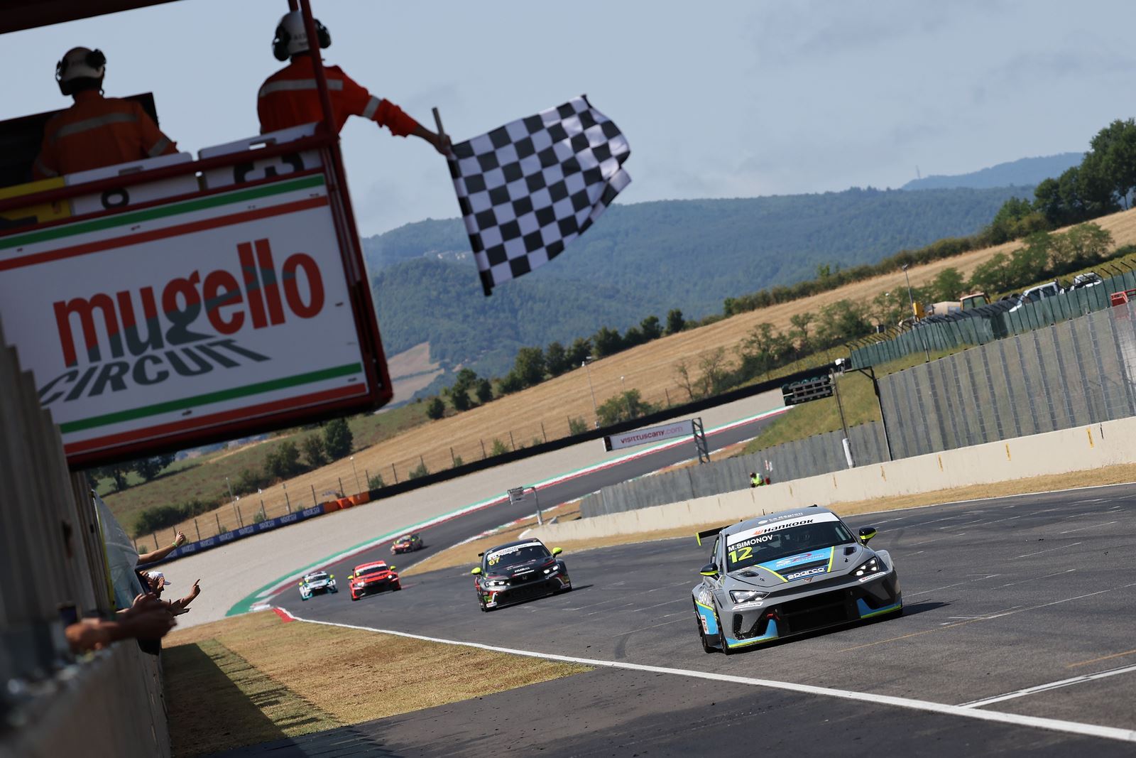 Mikhail Simonov wins twice at Mugello as title fight heats up